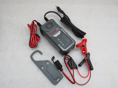 Batterieladegerät bosch c30 - batterieladegerät,